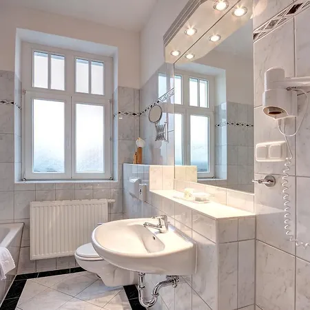 Haus Seeblick Garni & Otel