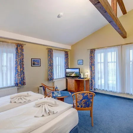 Hotel Haus Seeblick Garni & 3*