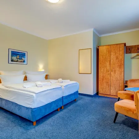 Haus Seeblick Garni & Aparthotel 3*