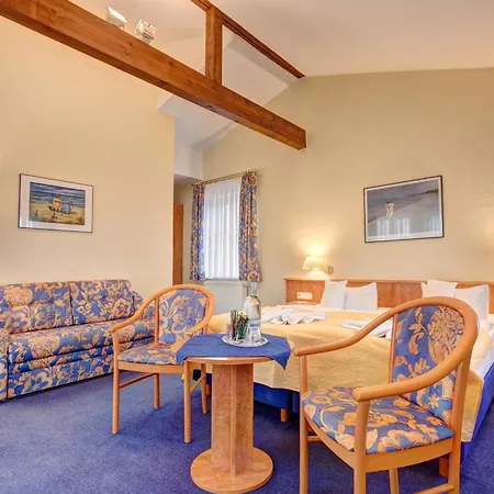 Haus Seeblick Garni & Aparthotel Zinnowitz