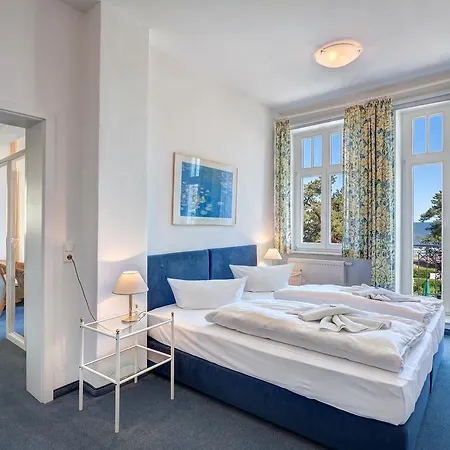 Haus Seeblick Garni & Aparthotel 3*
