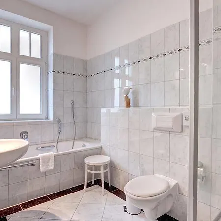 Aparthotel Haus Seeblick Garni &